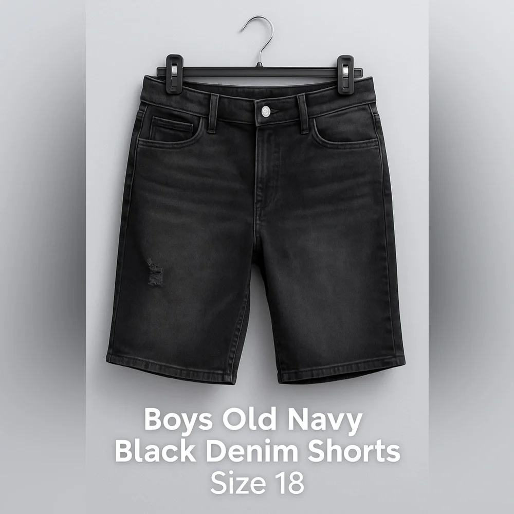 🟢3/$15 Old Navy Charcoal Denim Shorts